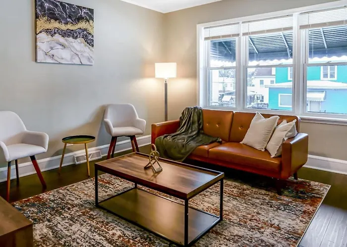 Cozy&lux 2bd Near City&airport *