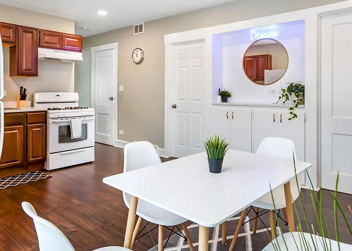 Cozy&lux 2bd Near City&airport Appartement *